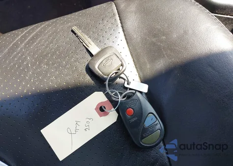 2001 Nissan Pathfinder Le из США, поврежденный, VIN JN8DR07Y01W514002